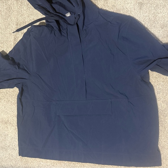 Sweaty Betty Air Flow Hoodie in Navy Blue! - Picture 7 of 8